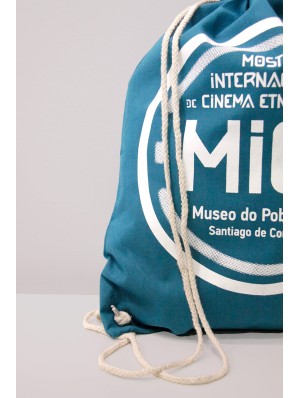 Mochilas de algodón sin fondo con cordón doble 38x46 cm.