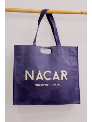 Bolsas de TNT troqueladas con asas largas 44x38+10 cm.