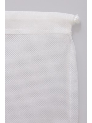 Non-woven double drawstring sack with 6x9 cm print area 10x14 cm.